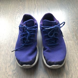 Boys Under Armor sneakers, Size 2Y